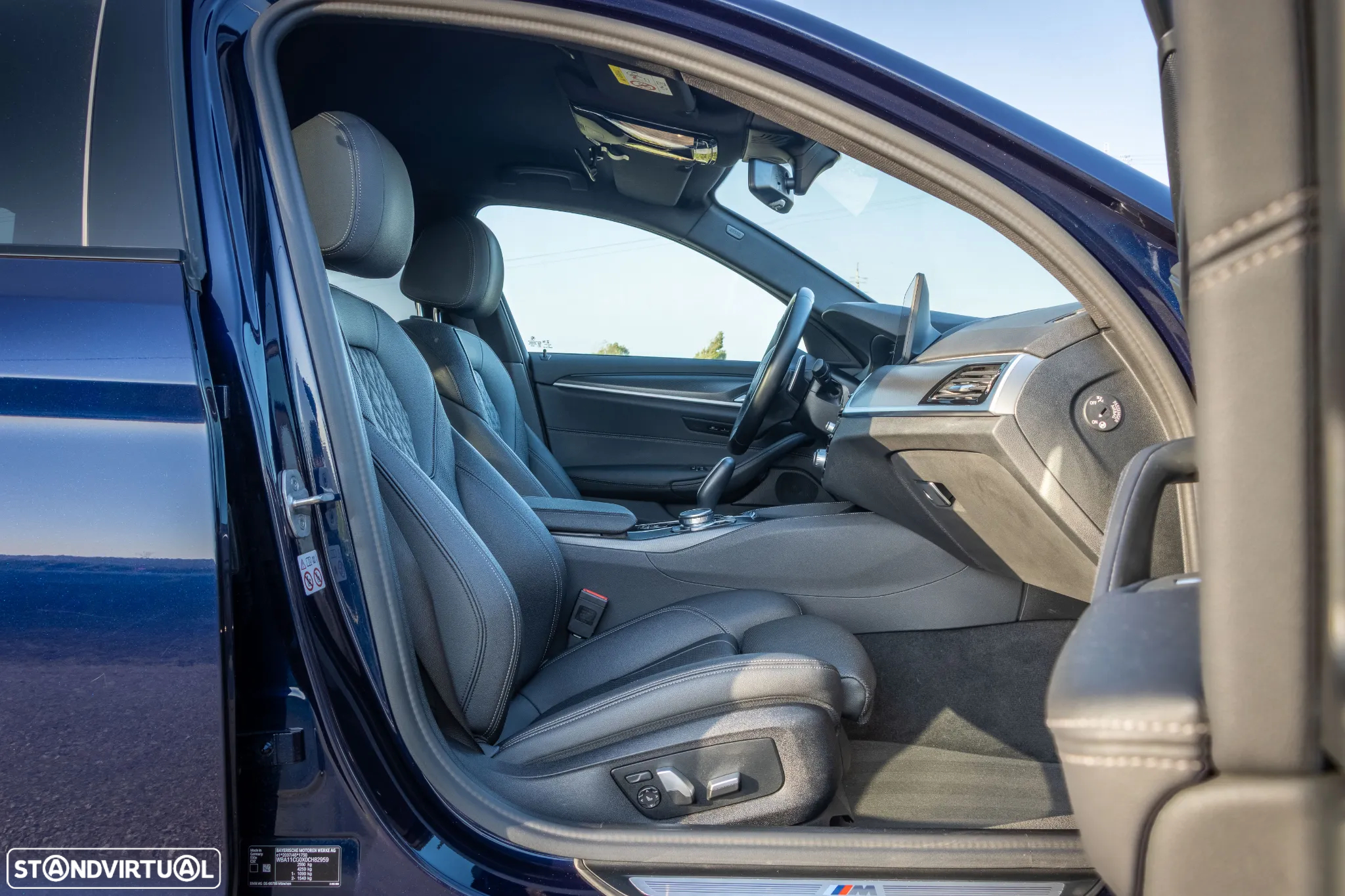 BMW 530 e Pack Desportivo M - 19