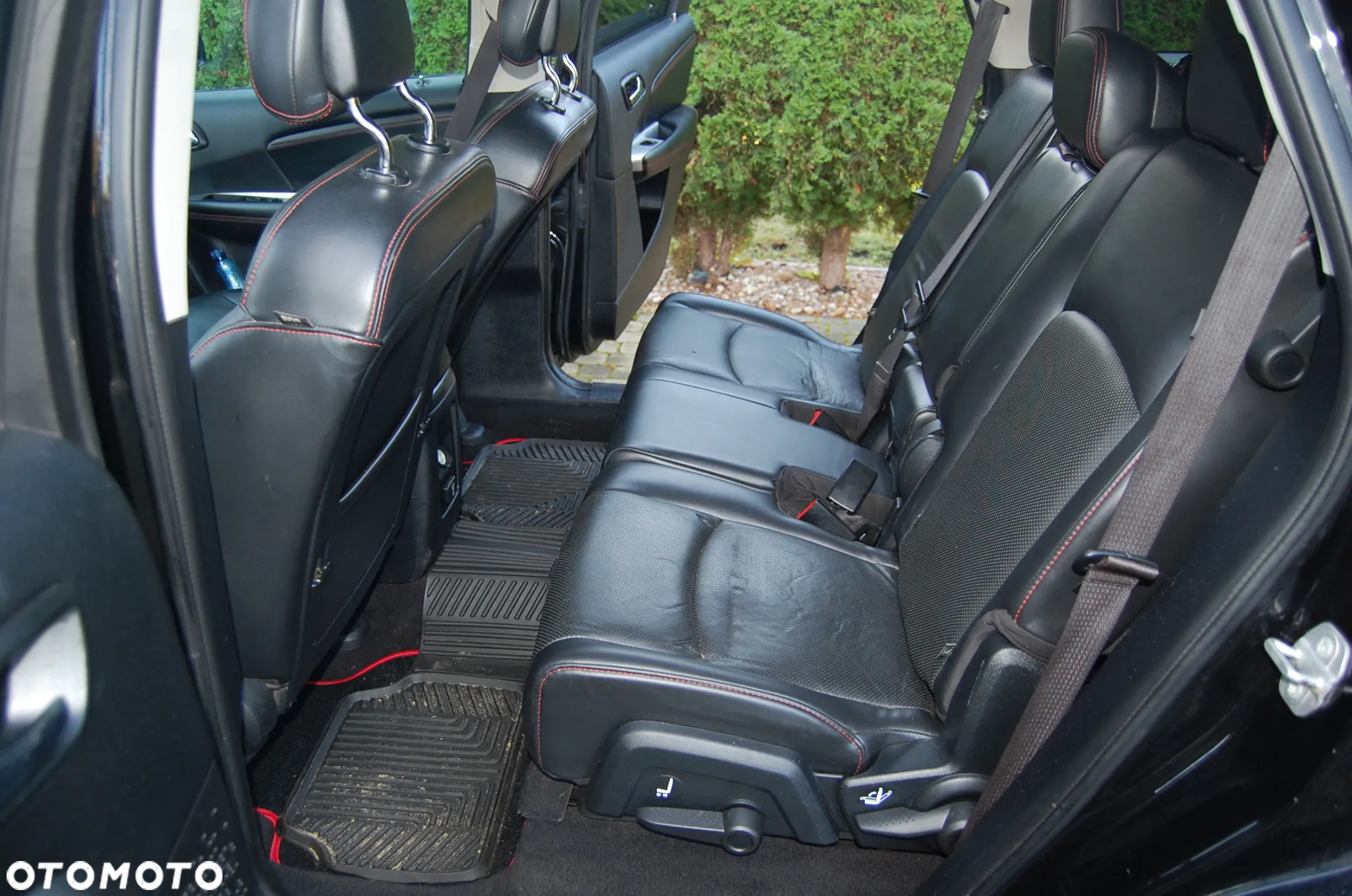 Dodge Journey - 10