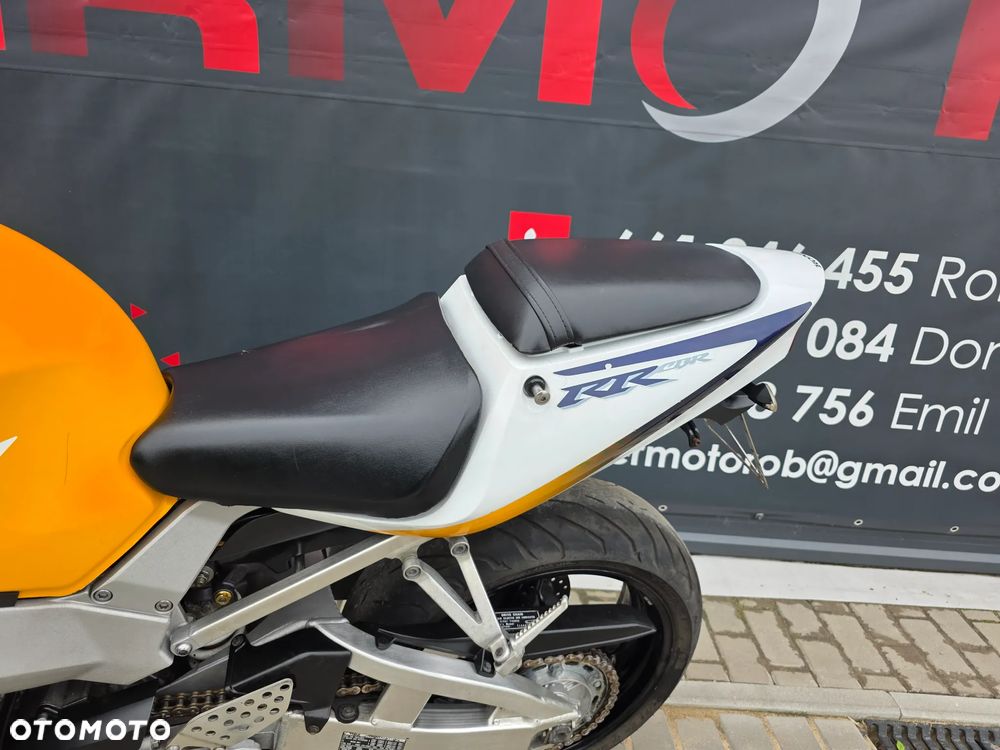 Honda CBR - 9