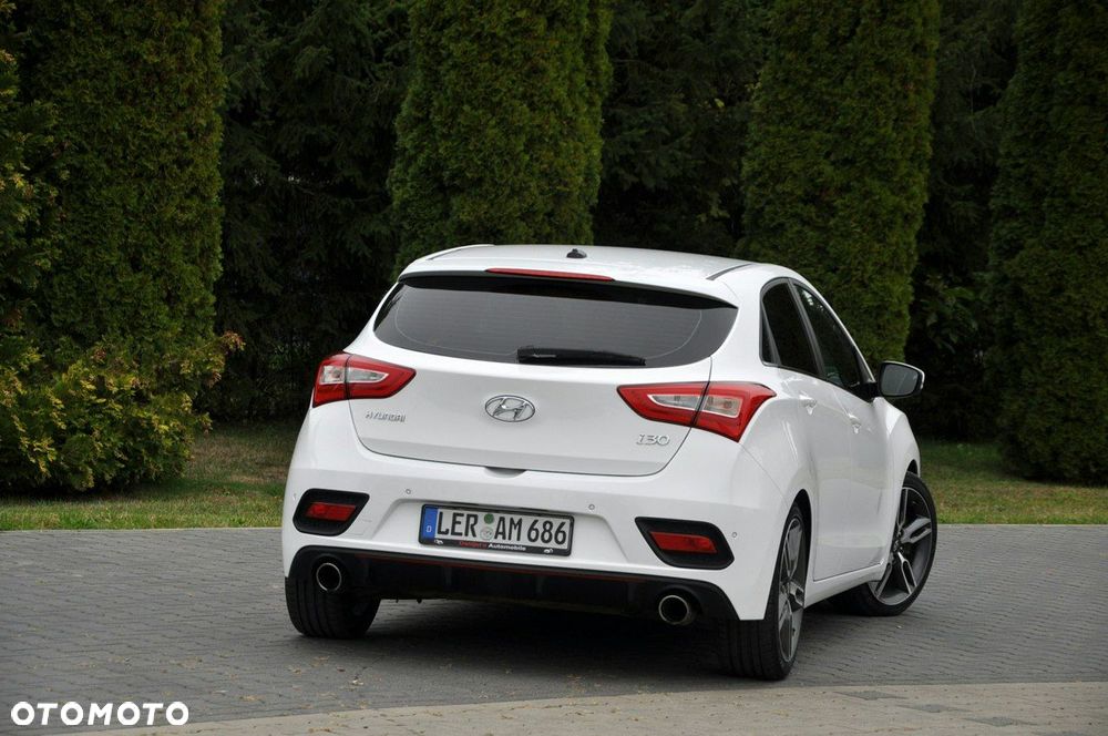 Hyundai i30 1.6 GDI Turbo Luxury - 7