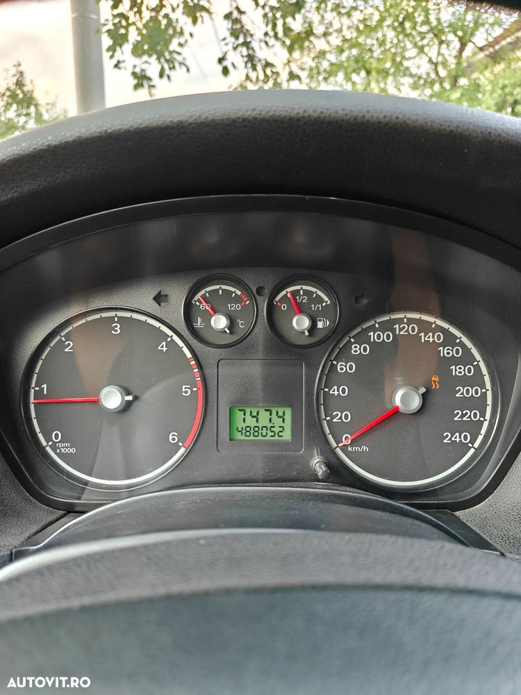 Ford Focus - 5