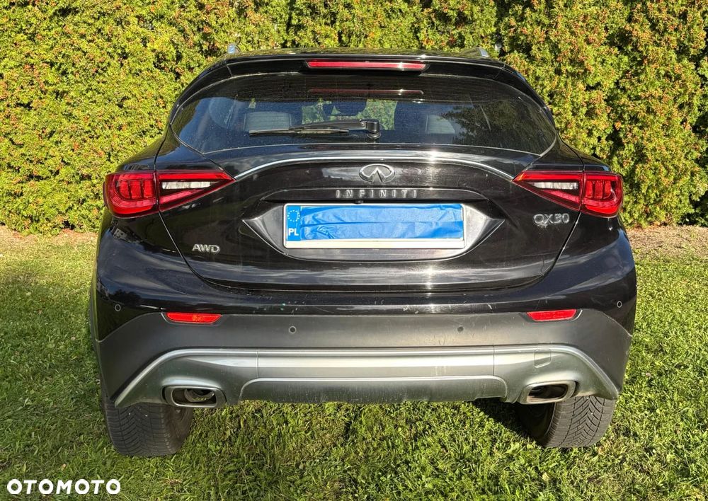 Infiniti Qx30 2016 photo 5