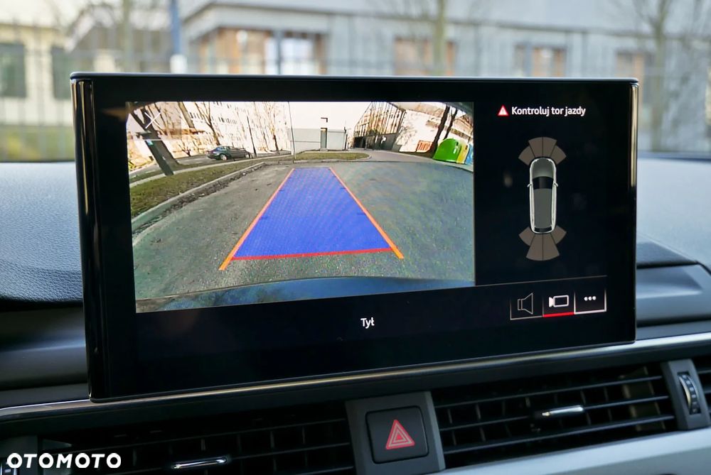 Audi A4 Avant 40 TDI quattro S tronic - 11