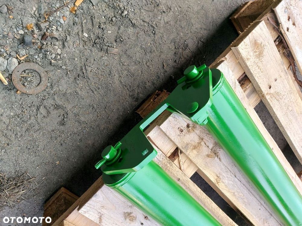 WAŁEK WAŁKI DÓŁ OŚ DC221358 PRASA JOHN DEERE 960 - 4