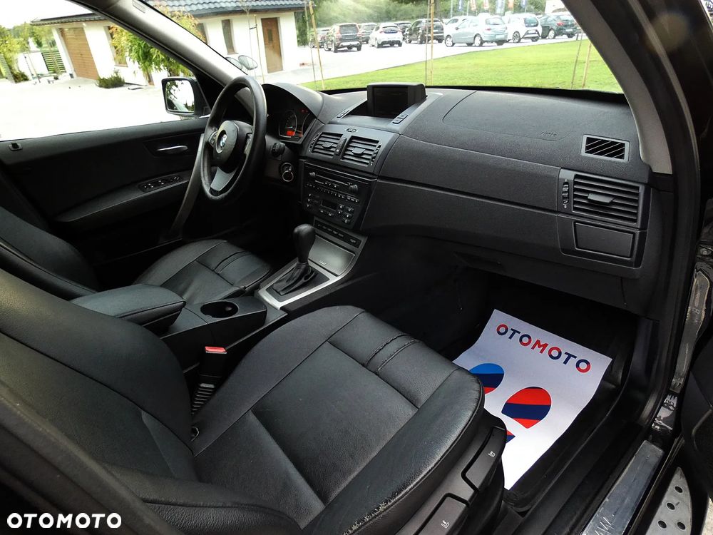 BMW X3 2.5i - 22