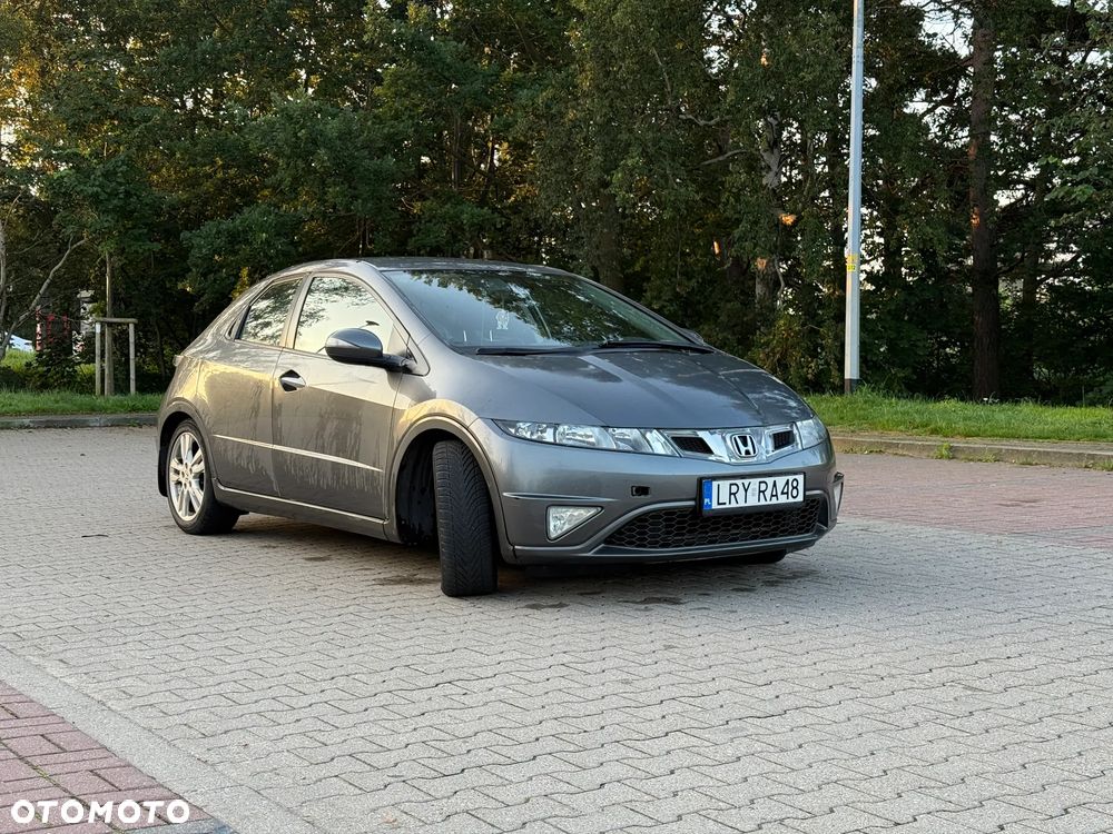 Honda Civic 1.8 Comfort - 3