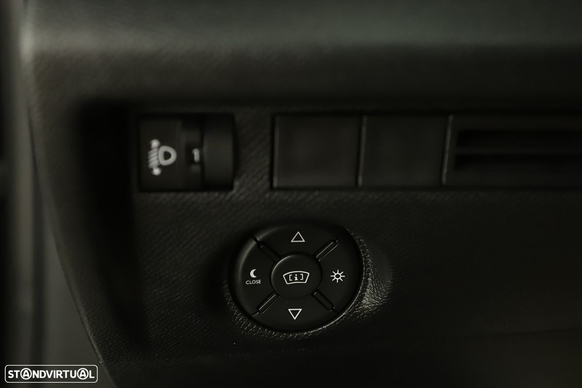 Citroën C4 1.2 PureTech Max EAT8 - 17