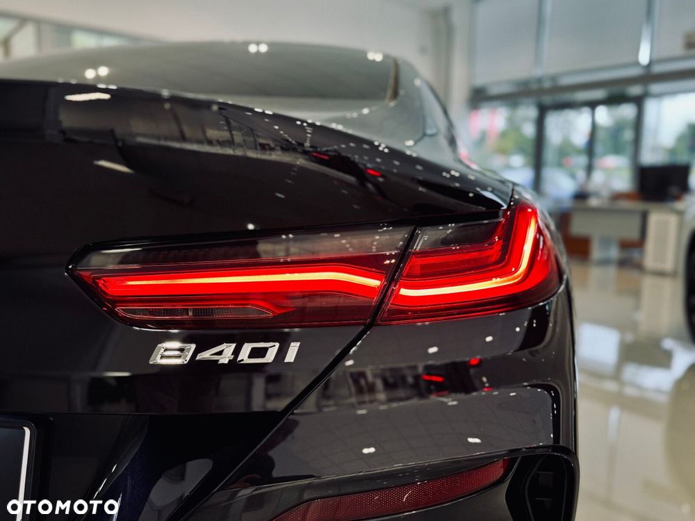 BMW Seria 8 - 19