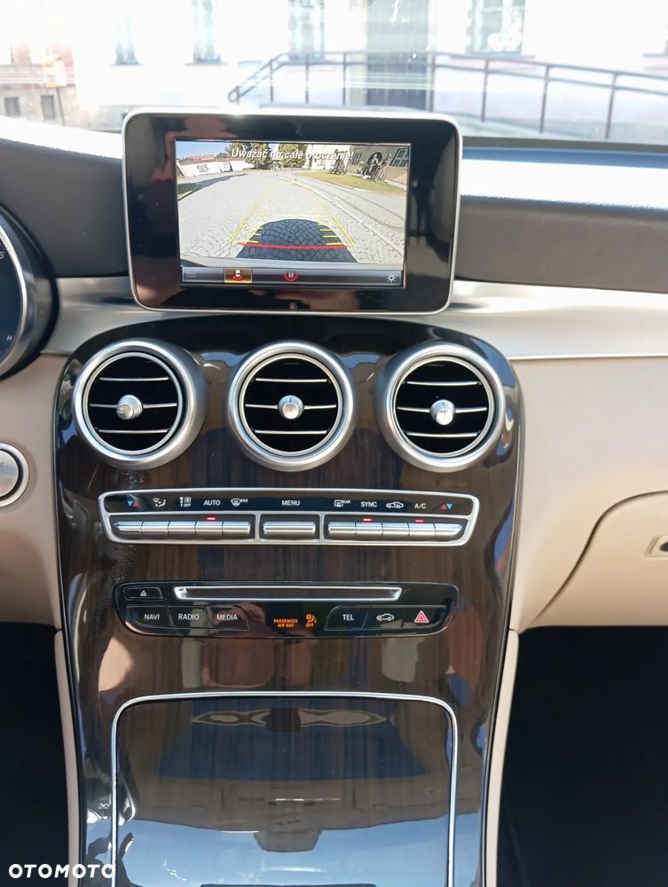 Mercedes-Benz GLC 300 4Matic 9G-TRONIC - 7