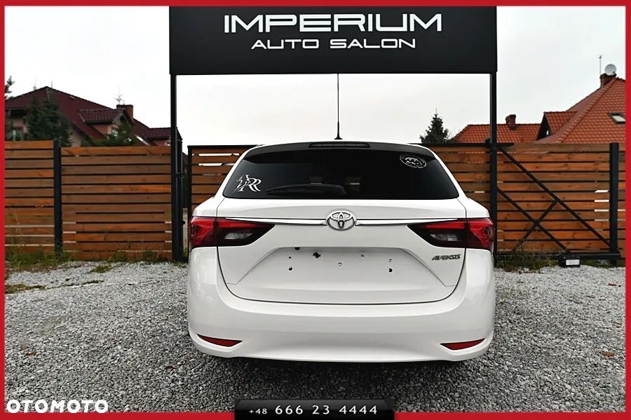 Toyota Avensis Touring Sports 1.6 D-4D Executive - 10