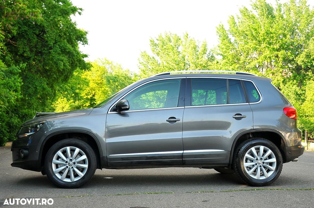 Volkswagen Tiguan 2.0 TDI DPF BlueMotion Technology Exclusive - 4
