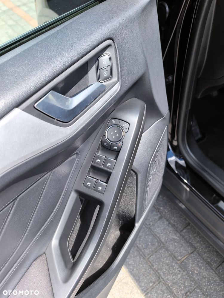 Ford Focus 1.5 EcoBlue SCR Connected - 19