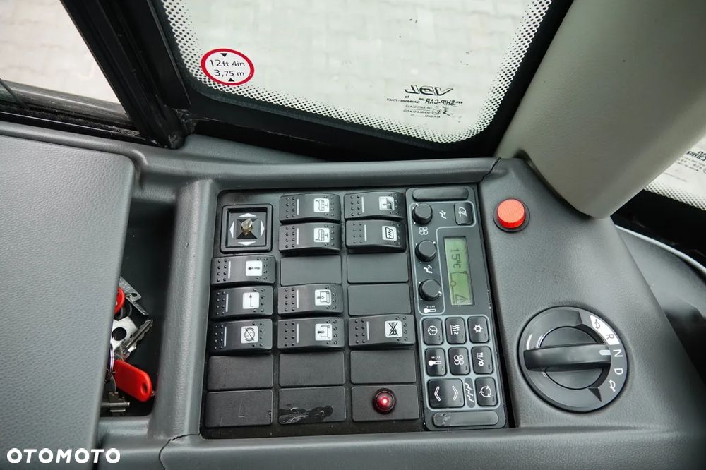 VDL FHD2 / EURO 6 / SPROWADZONY / 12. 2015 ROK / TURYSTYCZNY / WC / Gniazdka USB / AUTOMAT / BOGATE WYPOSAŻENIE / - 19