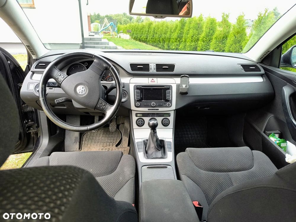 Volkswagen Passat 2.0 TDI DPF BlueMotion Technology Highline - 7