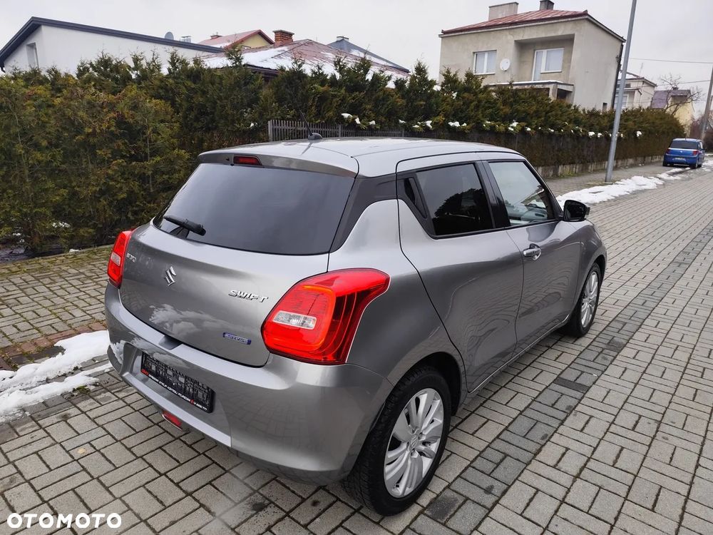 Suzuki Swift 1.0 Boosterjet (SHVS) Hybrid Comfort+ - 4