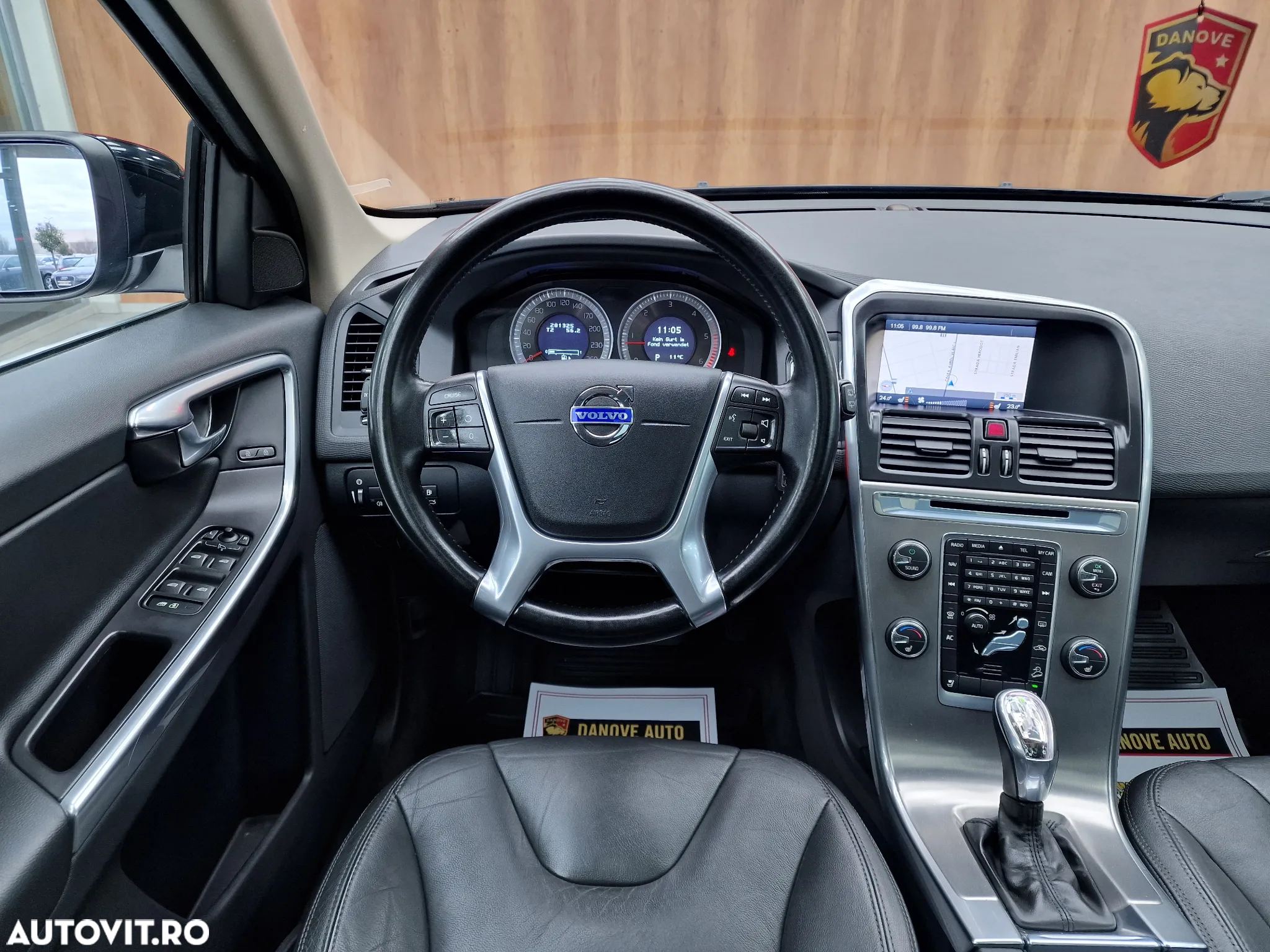 Volvo XC 60 - 18