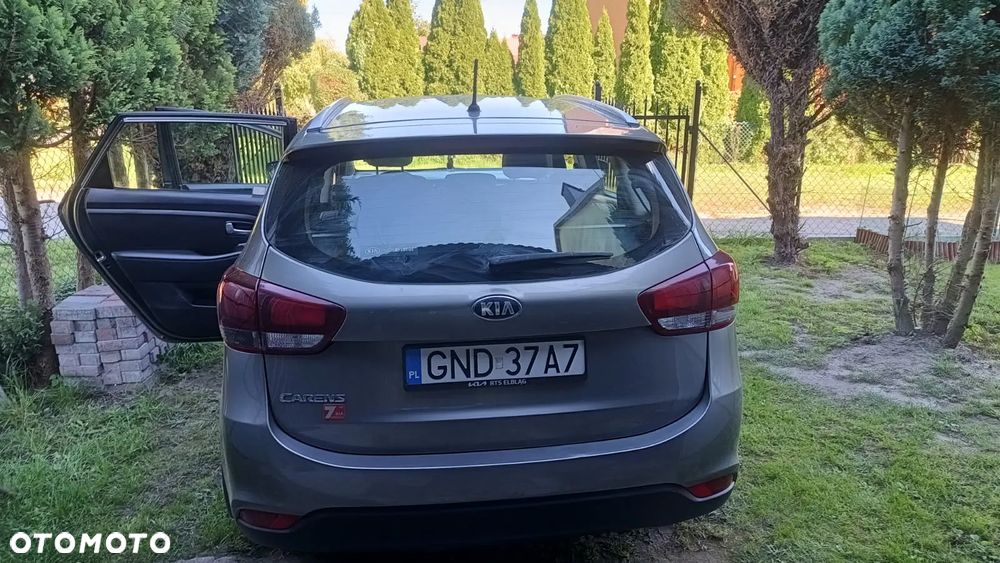 Kia Carens 1.6 GDI M 7os EU6 - 13