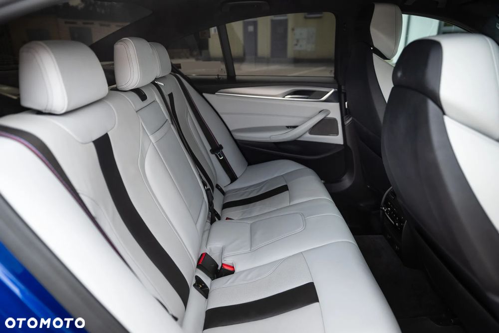 BMW M5 Standard - 14