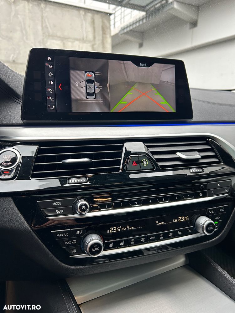 BMW Seria 5 520d xDrive AT - 26