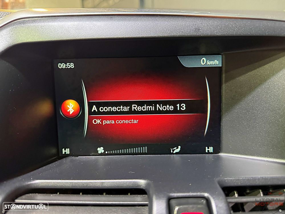 Volvo XC 60 2.0 D3 Momentum - 28