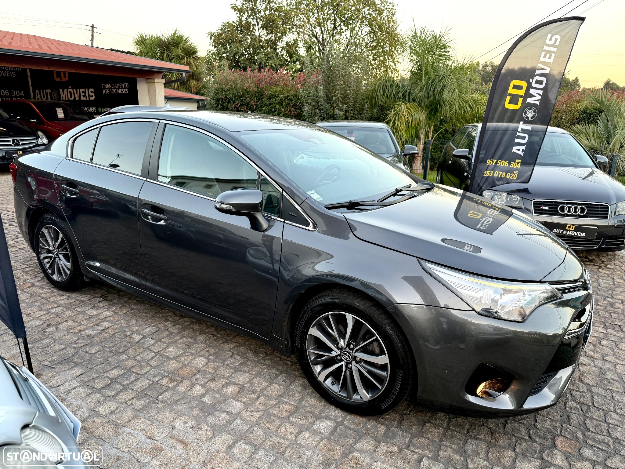 Toyota Avensis SD 1.6 D-4D Luxury+GPS - 25
