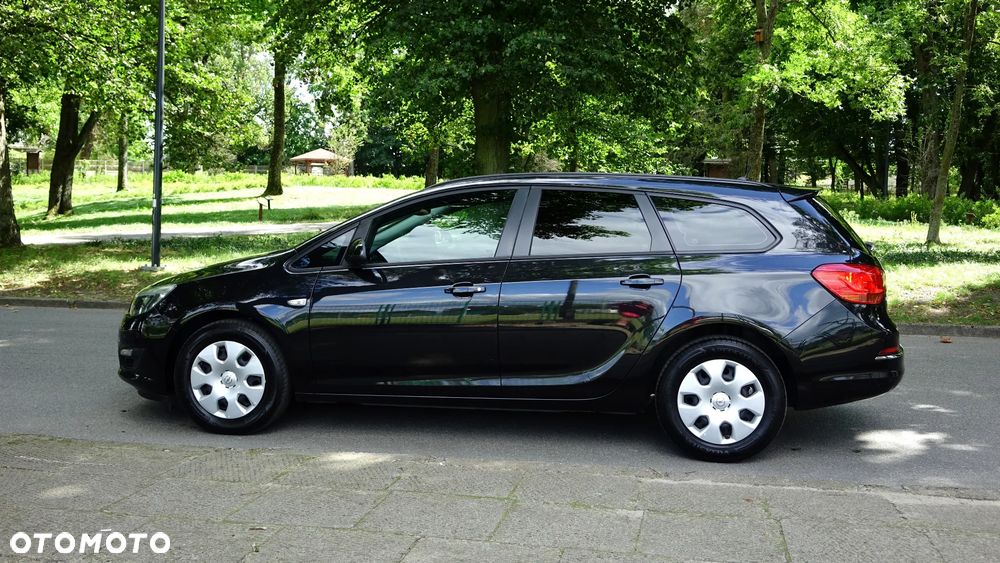 Opel Astra 1.4 Innovation - 28