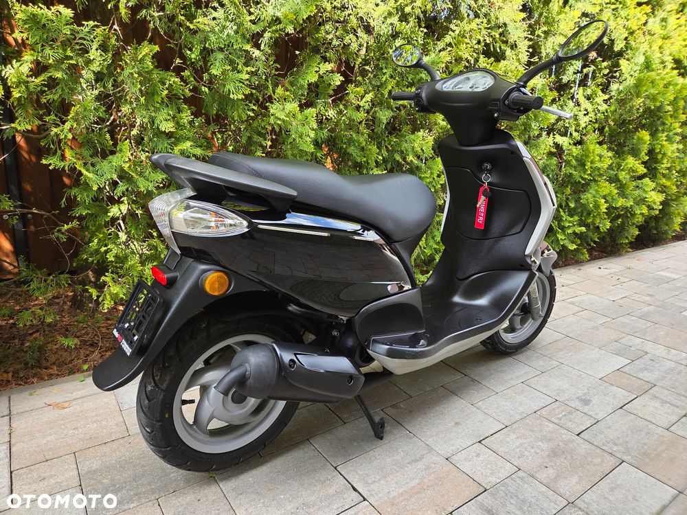 Piaggio FLY - 3