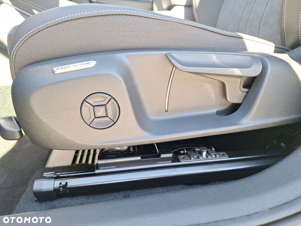 Volkswagen T-Roc 1.5 TSI Style DSG - 36