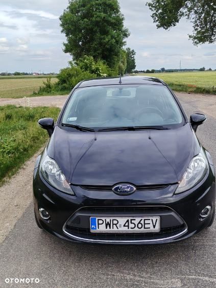 Ford Fiesta - 2