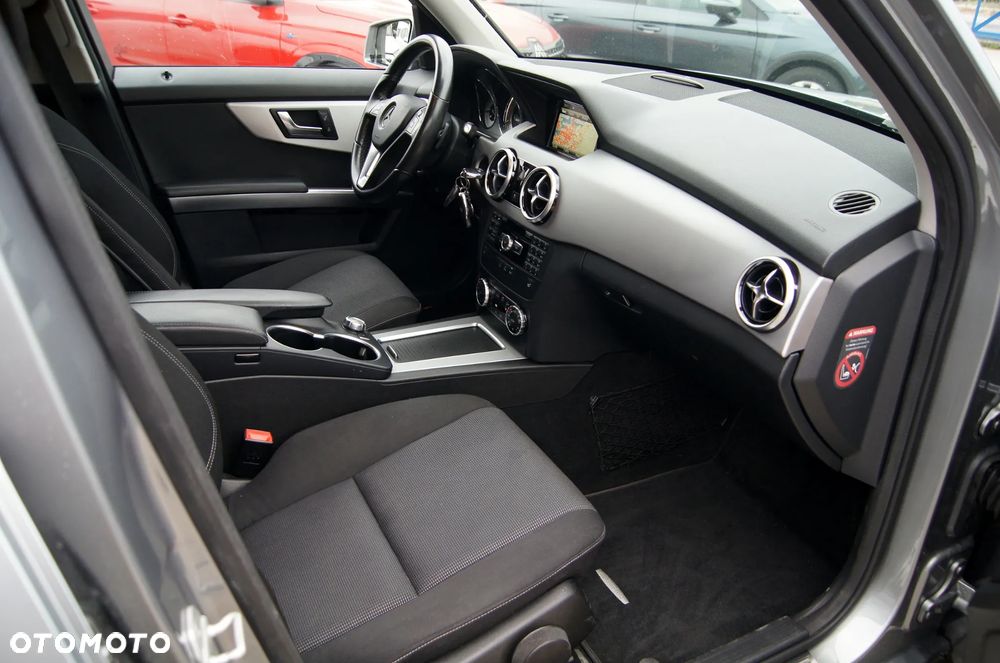 Mercedes-Benz GLK 220 CDI DPF BlueEFFICIENCY 7G-TRONIC - 12