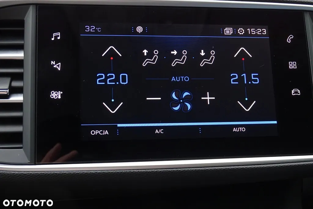 Peugeot 308 1.5 BlueHDi Allure Pack S&S EAT8 - 29