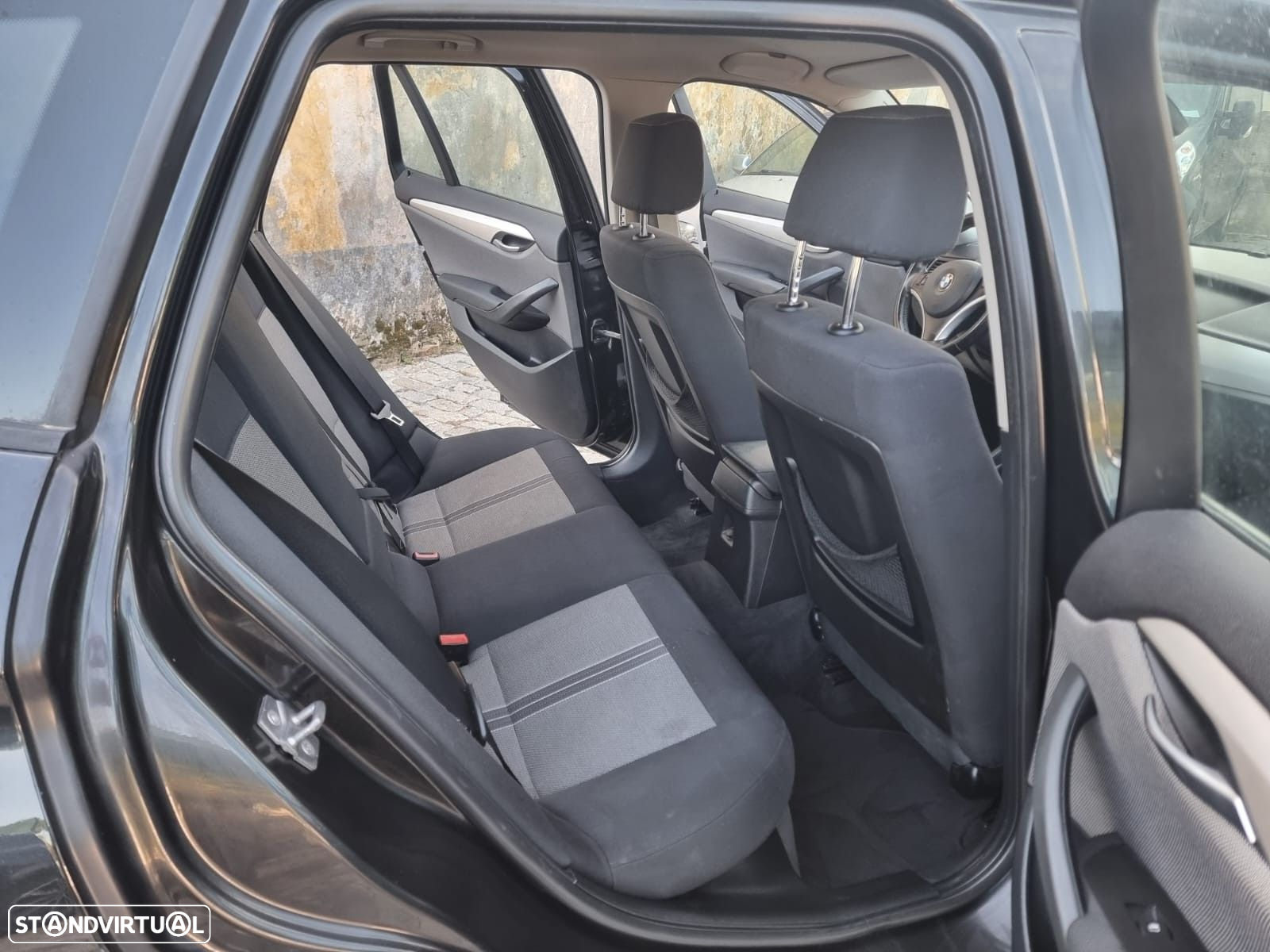 BMW X1 18 d sDrive - 15