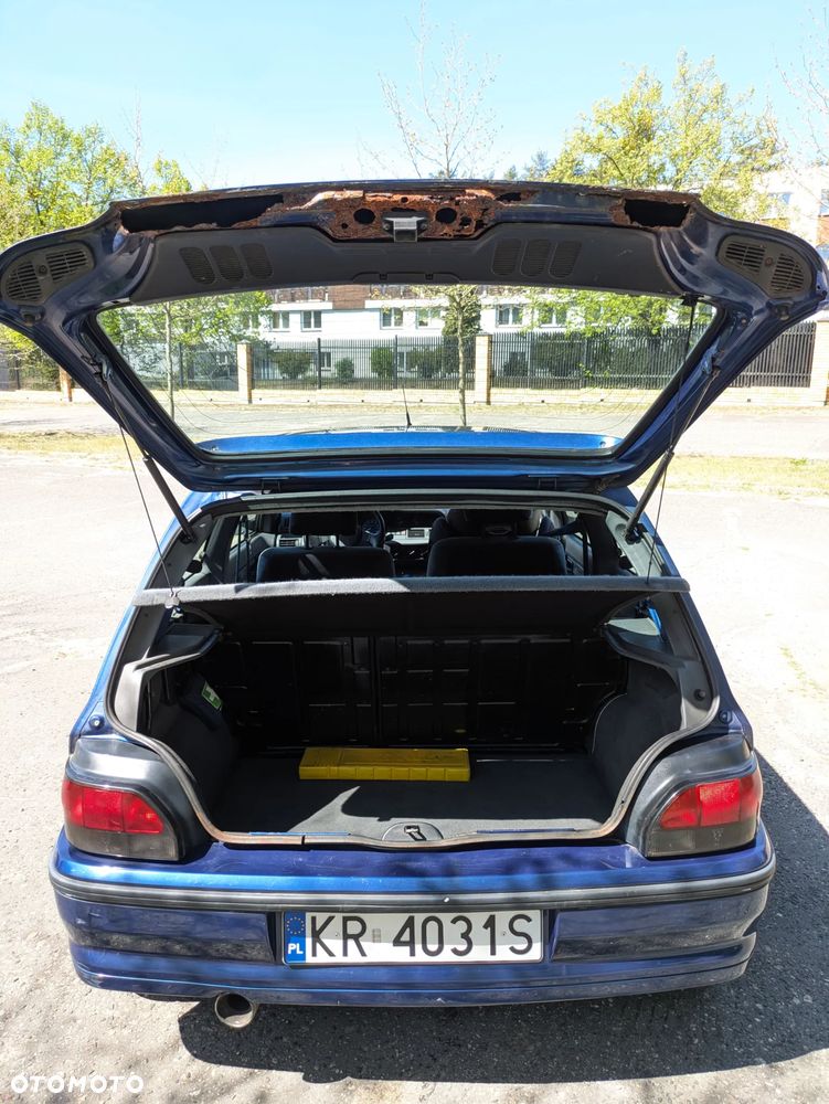 Renault Clio - 10