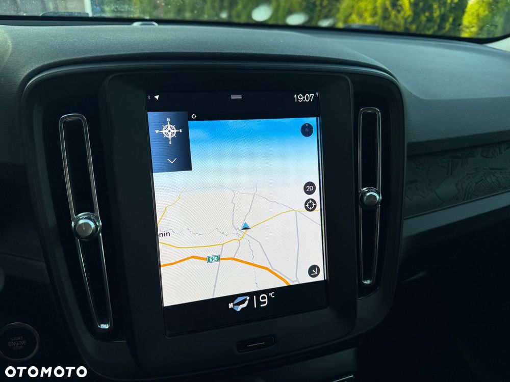 Volvo XC 40 T2 Essential - 22