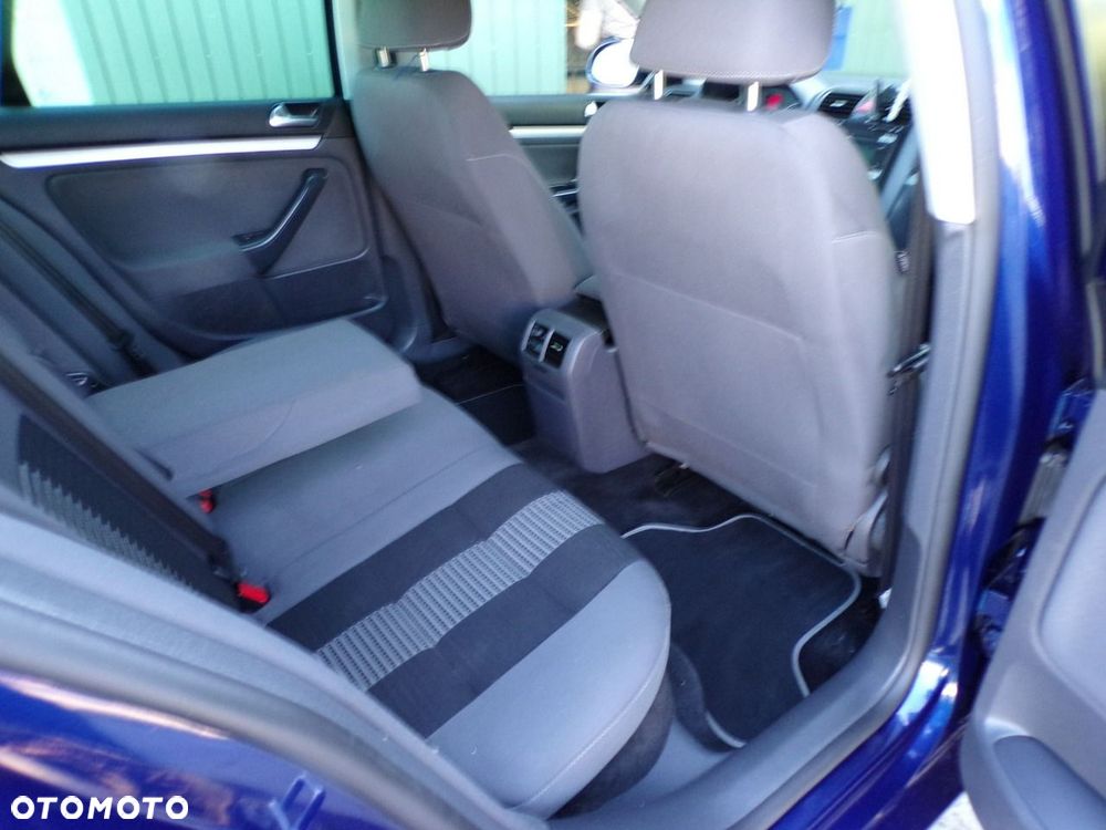 Volkswagen Jetta - 21