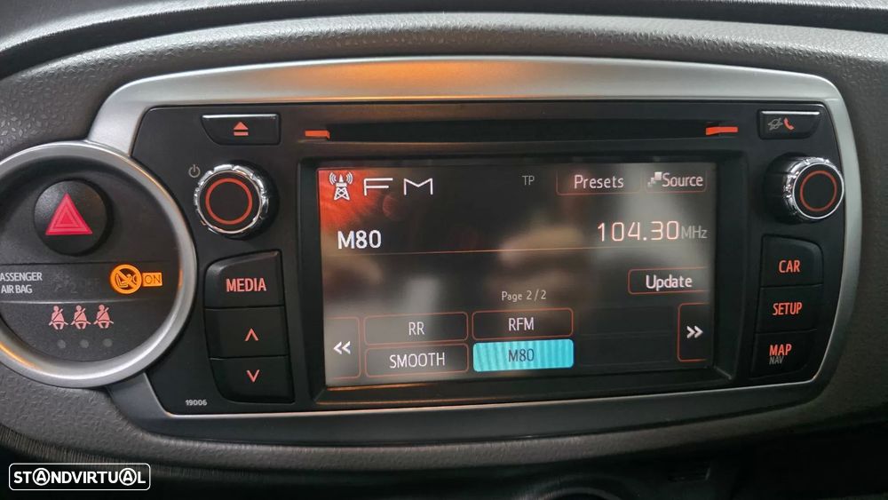 Toyota Yaris 1.33 VVT-i Comfort — fotografia 15