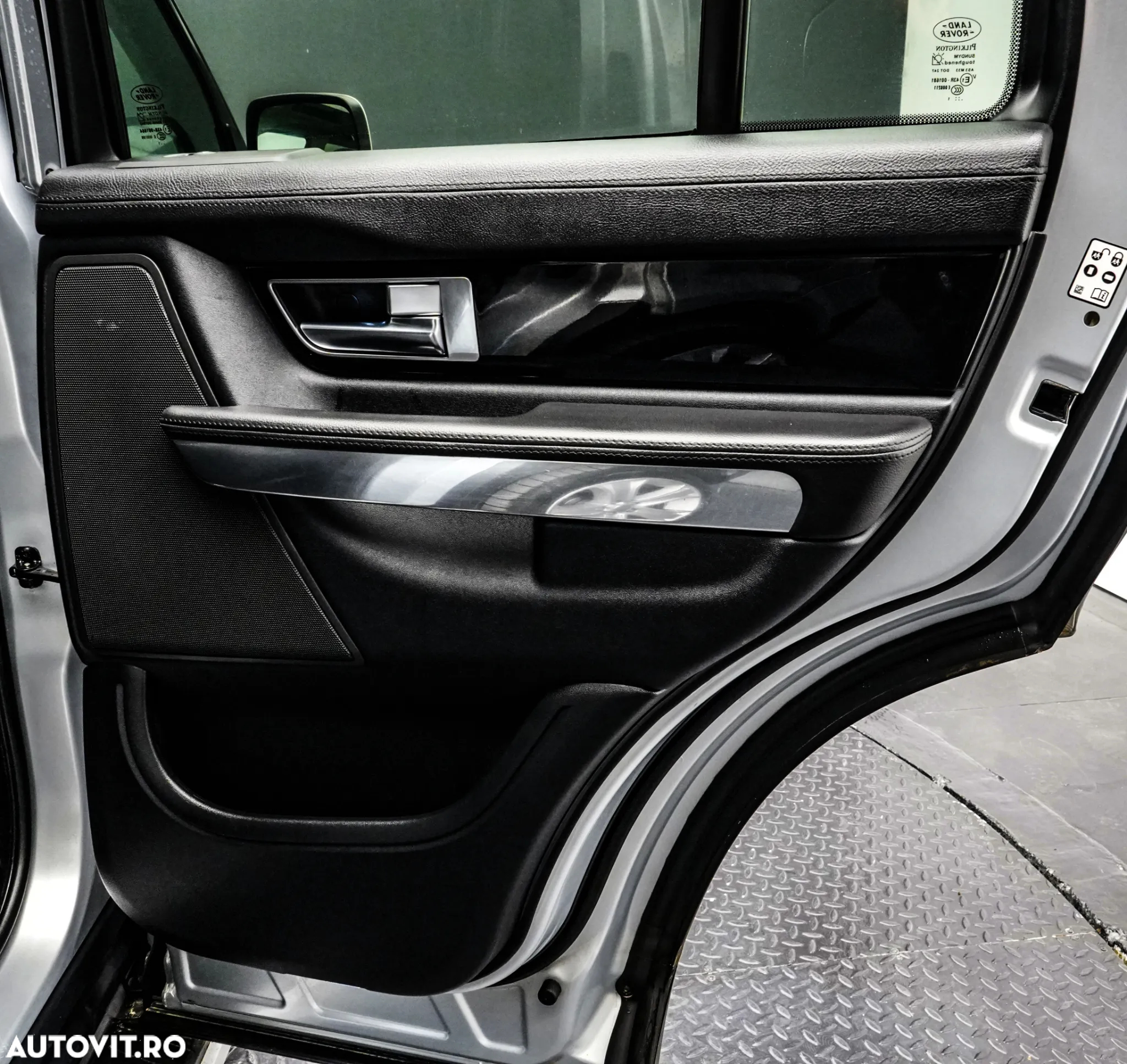 Land Rover Range Rover Sport 3.0 TDV6 - 32