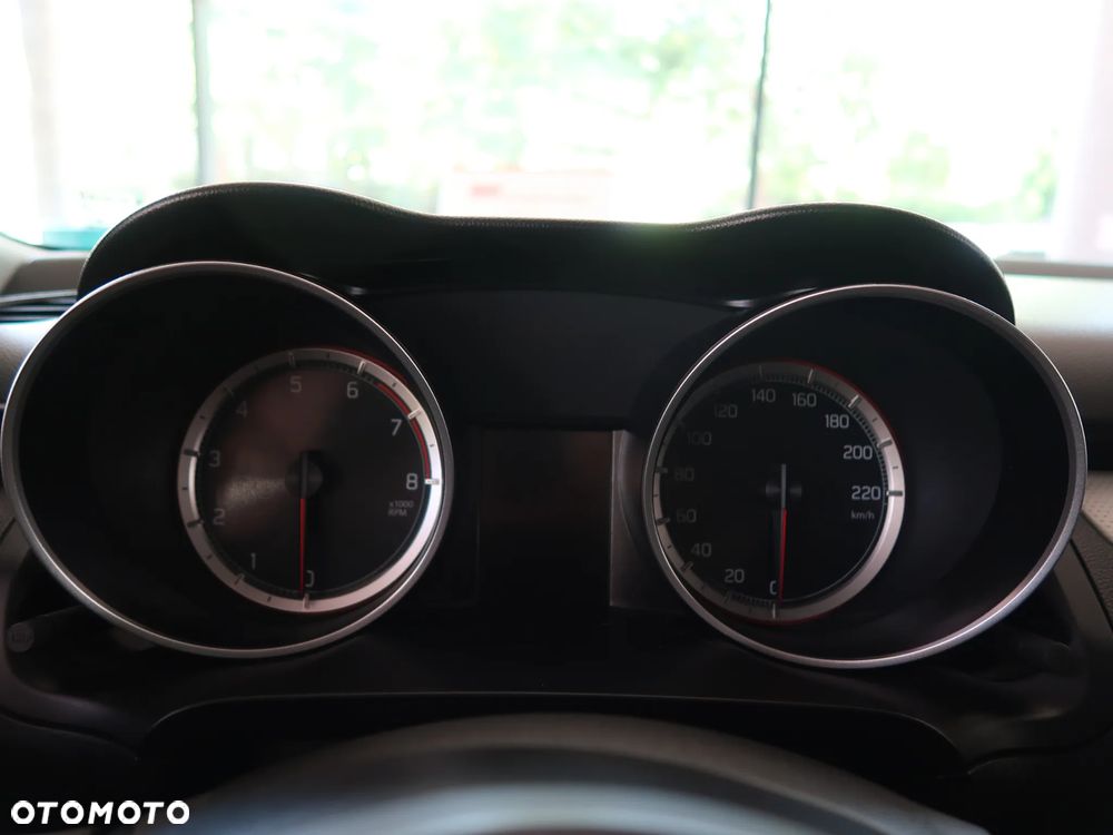 Suzuki Swift - 28