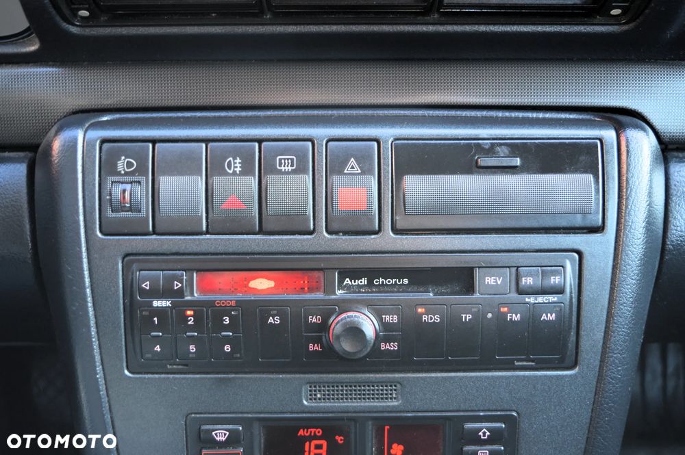 Audi A4 Limousine - 20