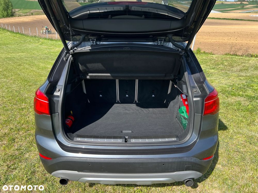 BMW X1 - 13