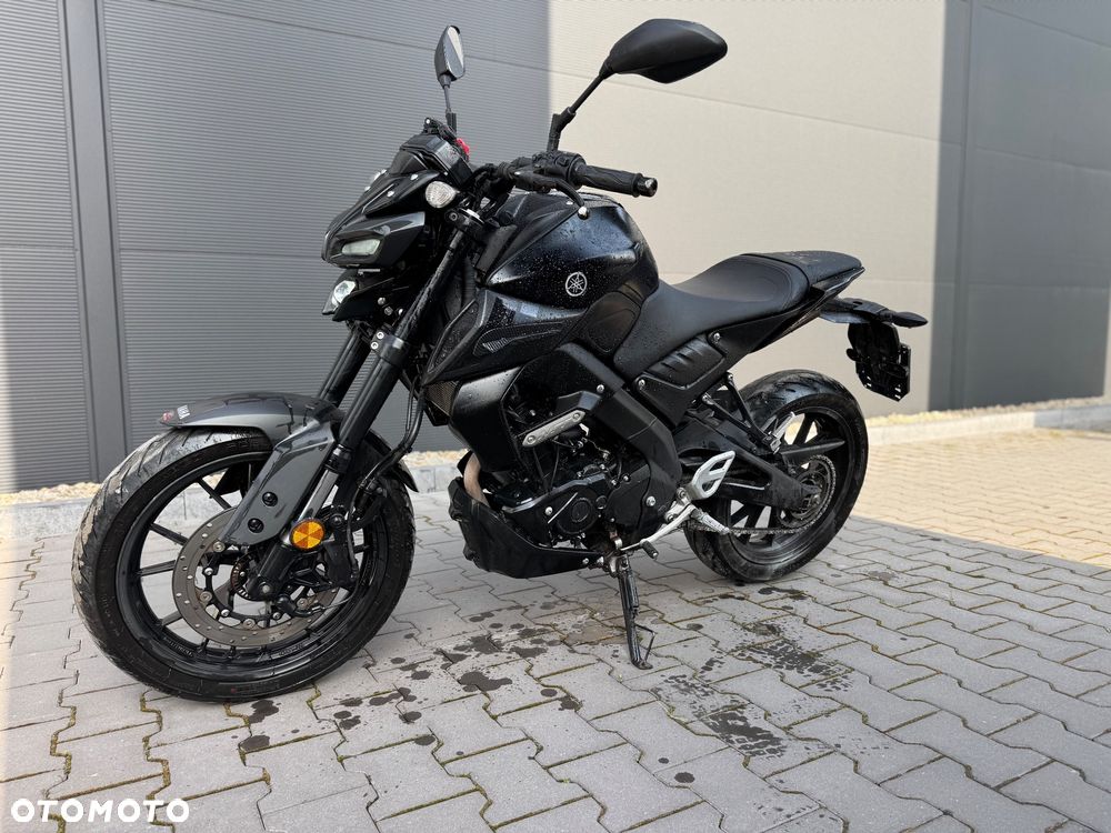 Yamaha MT - 2