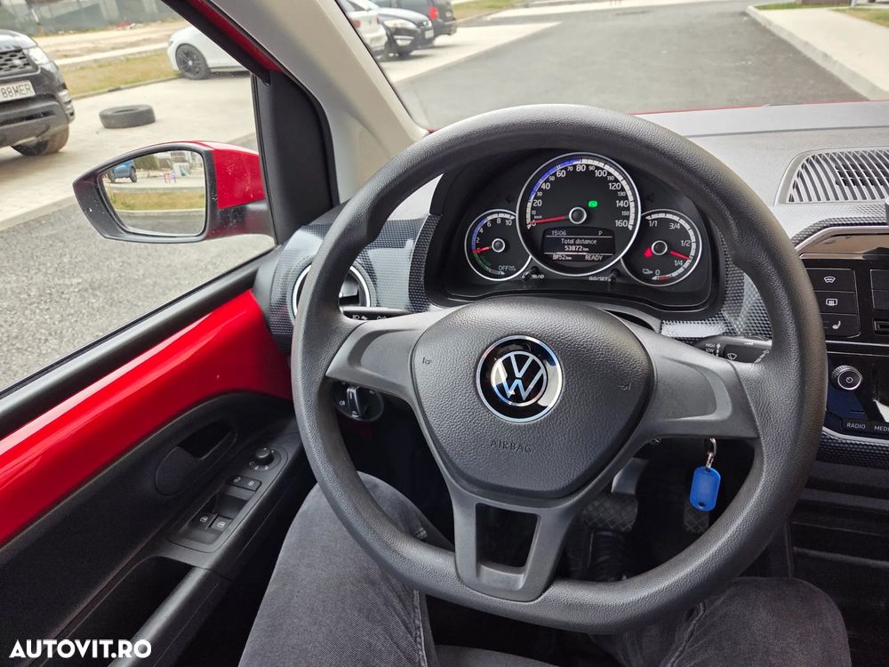 Volkswagen up! - 9