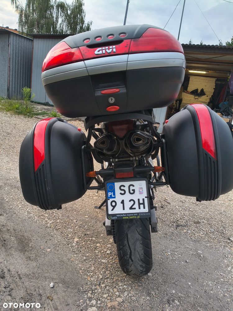 Yamaha FZ6 - 5