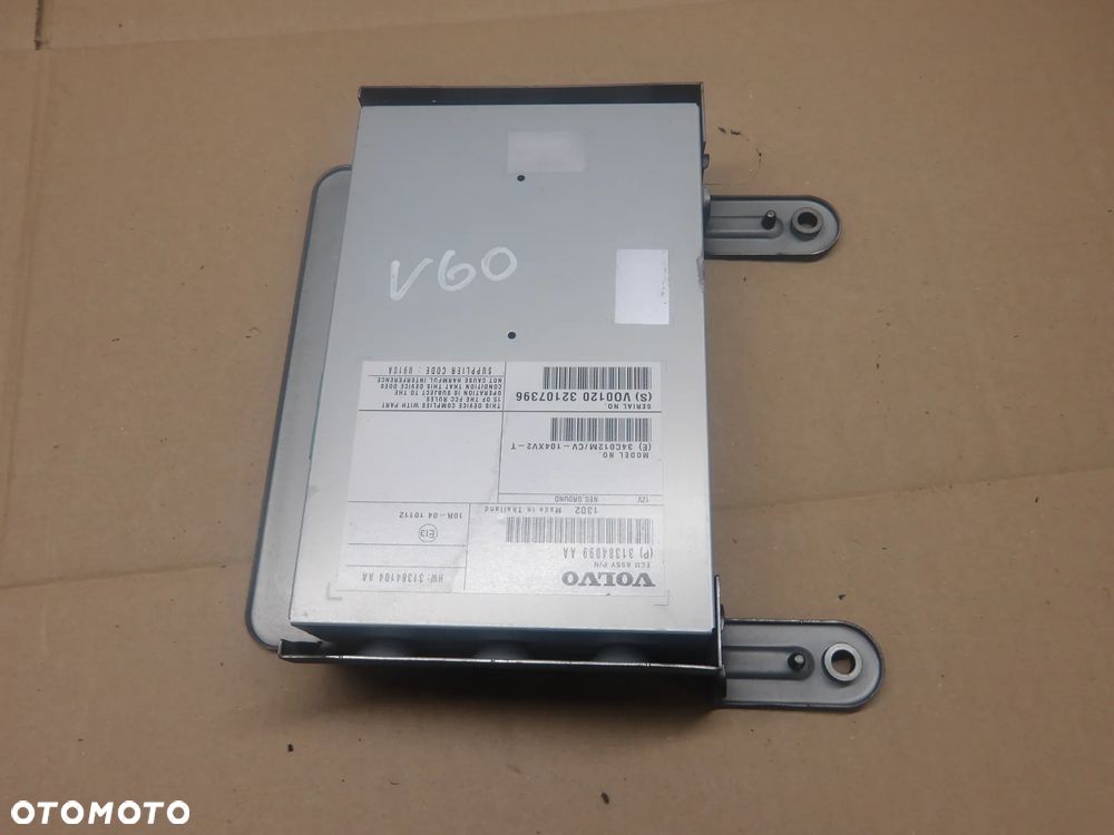 VOLVO V60 1.6TB WZMACNIACZ AUDIO 31384099AA - 1