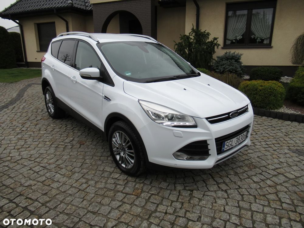 Ford Kuga 1.6 EcoBoost 2x4 Titanium - 13