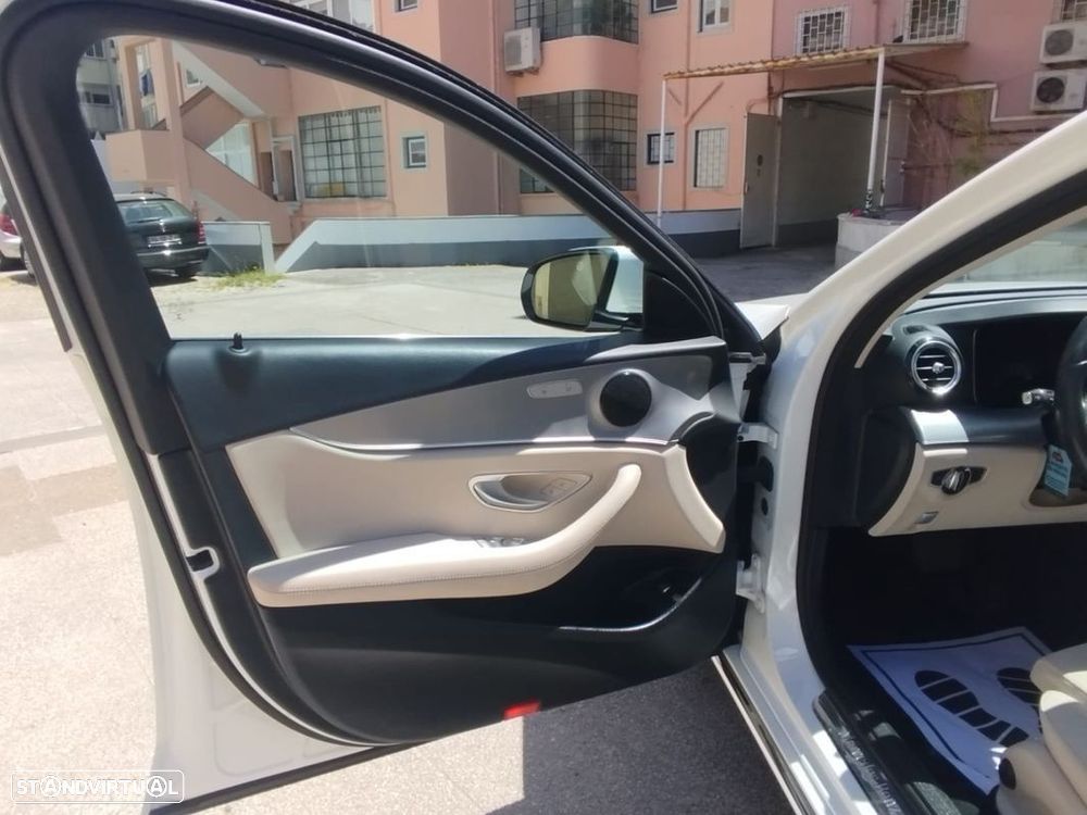Mercedes-Benz E 300 - 25