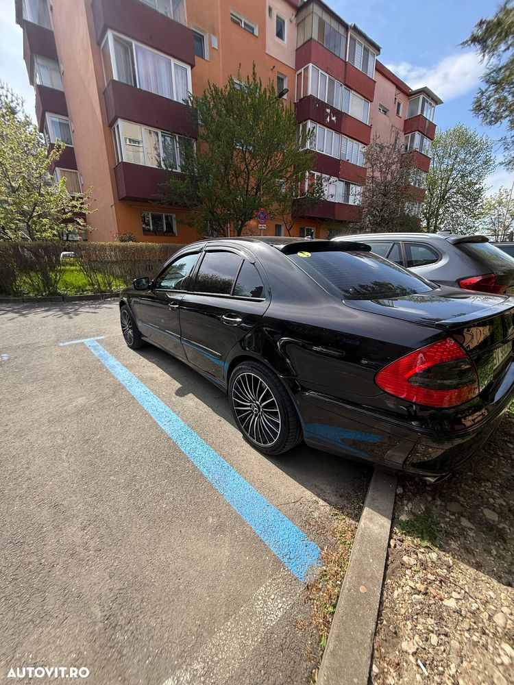 Mercedes-Benz E 320 CDI 4MATIC Automatik Avantgarde DPF BusinessEDITION - 13