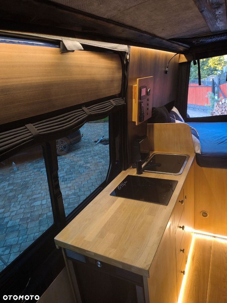 Mercedes-Benz Sprinter 4x4 - 19