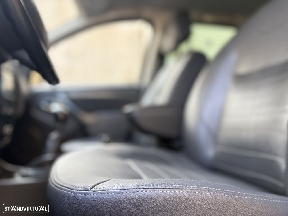 Dacia Duster 1.5 dCi Prestige - 13