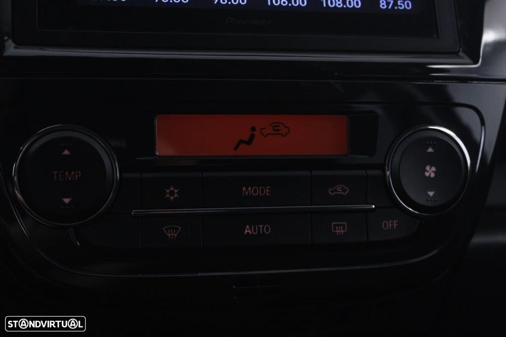 Mitsubishi Space Star 1.2 Connect Edition - 28